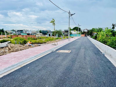 Cần Bán Gấp Lô Đất Thiệt Đẹp KDC 150m2 Đường 8m Giá Tốt Bao Sang Tên