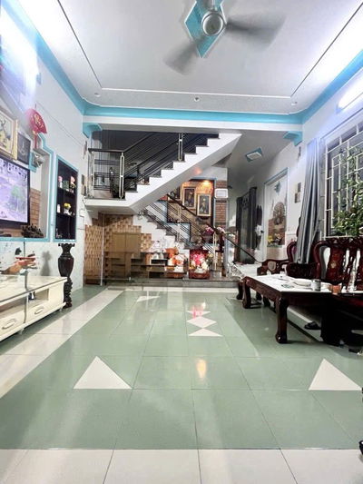 (44B) BÁN NHÀ KỀ TỈNH LỘ 10, 5X22, 2 TẦNG, 2 MẶT TIỀN, CHỈ NHÌNH 6 TỶ
