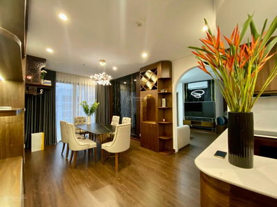 Chính chủ cần bán T7: Studio 1tỷ755; 1PN+ 2.84 tỷ; 2PN 3.365 tỷ; 2PN+ 4.2 tỷ; 3PN 4tỷ960 Smart City