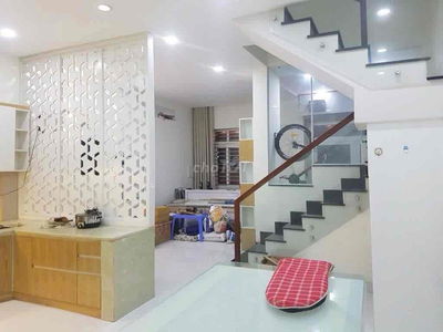 💥 NGANG KHỦNG 6M – NHÀ 4 TẦNG, HẺM THÔNG, GIÁP QUẬN 1, CHỦ BÁN GẤP 💥