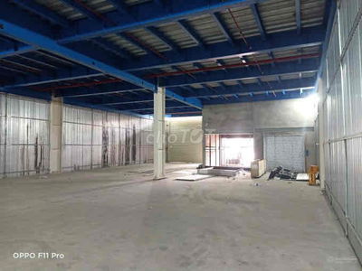 Mình cần cho thuê kho Bình Thạnh- 180m2- có gác - 30tr- đường xe tải