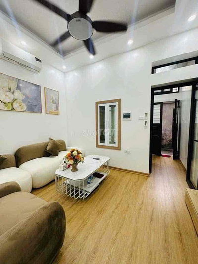 Bán căn tập thể - Tầng 1 - Nguyễn Trãi - 65m - 3 ngủ 2.85 tỷ