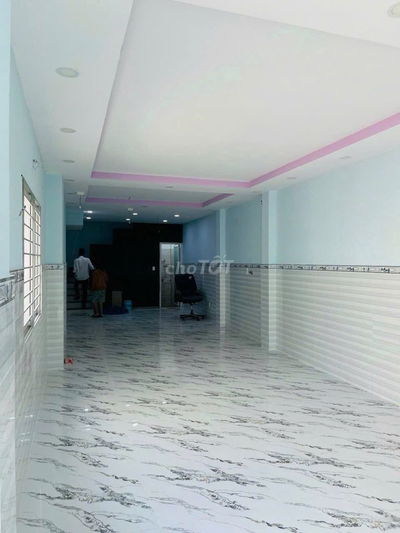 CHo thuê nhà mặt tiền đường Lê văn thọ 4x20m thông suốt