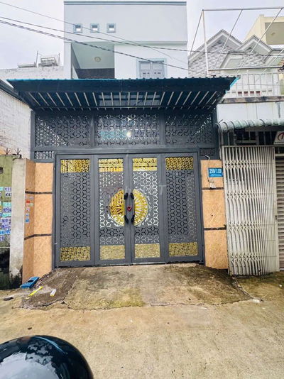 Bán nhà 1 trệt 1 lầu dt 60m2 gần siêu thị Go dĩ an