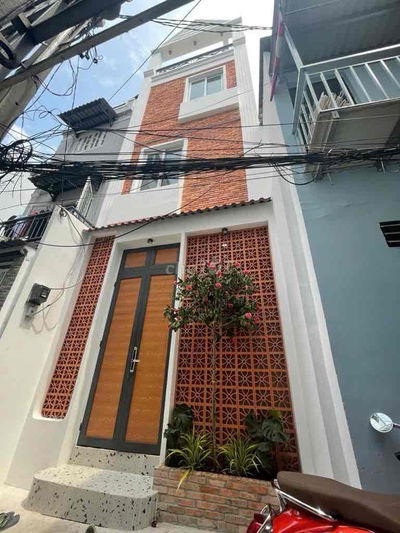 Q4, Khánh Hội, 3.8x 12m2, 5 tầng, chỉ 6.5 tỷ