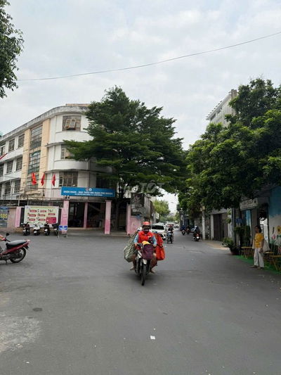 Biệt thự 2 MT, hẻm xe hơi 6m Phan Đăng Lưu, 6x8m 5 tầng mới đẹp.