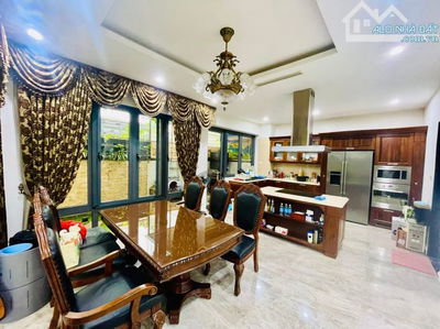 Giá Ngon! 8 Tỷ Hơn, Bán Nhà Xuân La,XĐ Ngoại Giao Đoàn- 58M2 -5 Tầng - Ô Tô Gần - Dân Xây