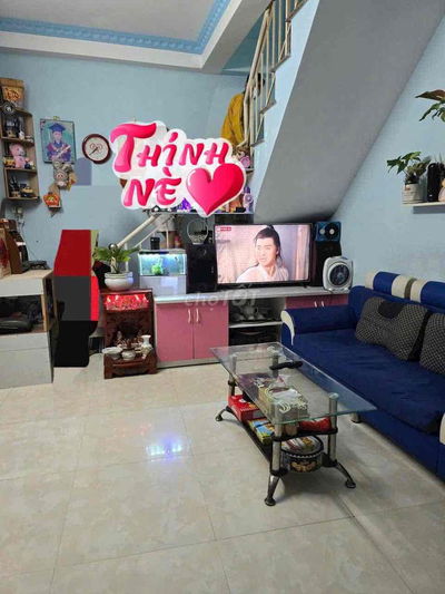 Nhà 1 trệt 1 lầu đúc, hẻm 3 gác gần chợ Phước Long B, Q9. 2,7tỷ