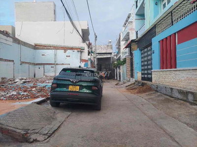 kèo đất thơm chính chủ, 72m2 cho 4,6tỷ TL, hẻm xe hơi, gần mặt tiền