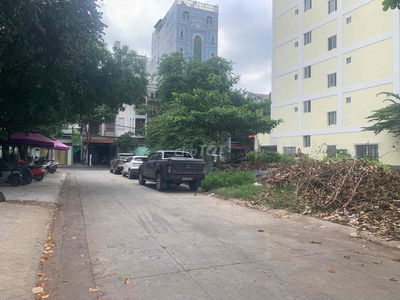 SIÊU ĐẸP ĐẤT 2 MẶT TIỀN ĐƯỜNG 12M2 VỈA HÈ NGAY GIGA MALL THỦ ĐỨC XÂY T