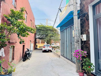 ĐẤT ĐẸP ĐỐI DIỆN CỔNG VẠN PHÚC CITY, DÂN CƯ HIỆN HỮU NGANG 5,2M, SHR
