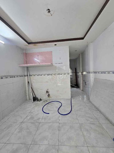 Gần chợ gò xoài - Lê Văn Quới 4x9, trệt lầu, 2pn hẻm ba gác