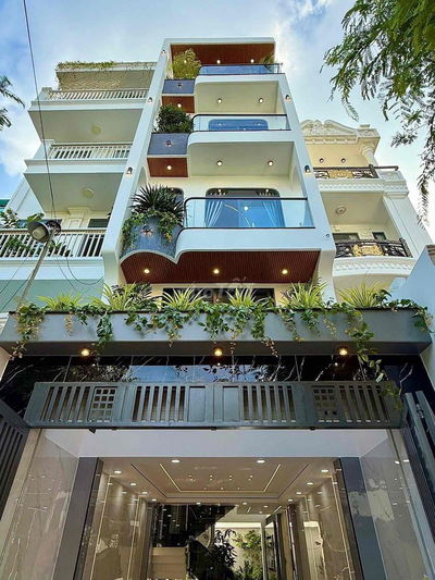 SIÊU PHẨM CẦN BÁN VUONEF CHUỐI, QUẬN 3, GIÁ 6TỶ599/ 63M2(4,5x14M),SHR