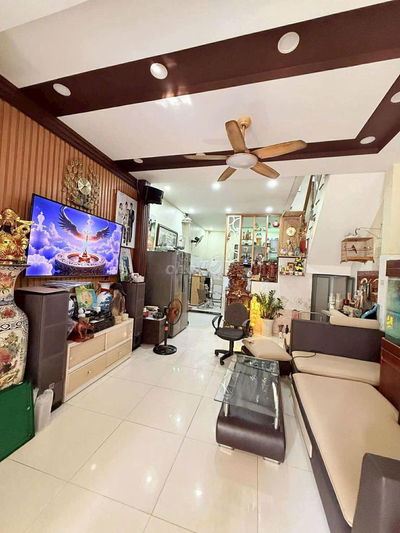HIẾM CHỈ 5.3 TỶ , TRƯỚC NHÀ 4M , 55m2 (4.6 x 12) , SỔ A4 , MỚI Ở NGAY