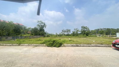 Chính Chủ gửi bán mảnh đất đẹp Hiền Ninh - 3 Mặt ô tô tránh - Sổ đẹp