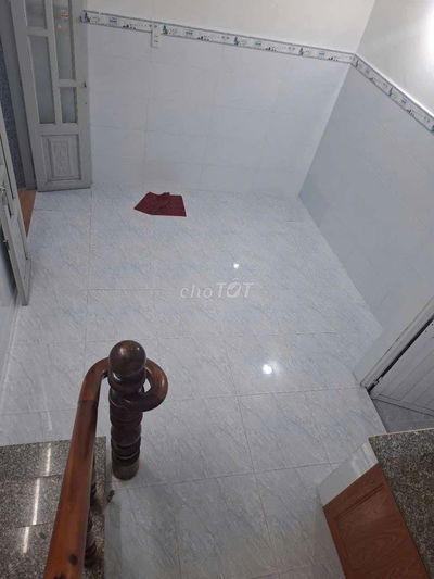 Bán  nhà  nhỏ giáp gò vấp