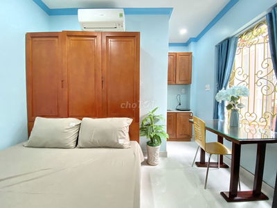 NGAY GẦN ĐH BÁCH KHOA, CẦU VƯỢT 3/2 CĂN HỘ 25M2 THANG MÁY BẢO VỆ