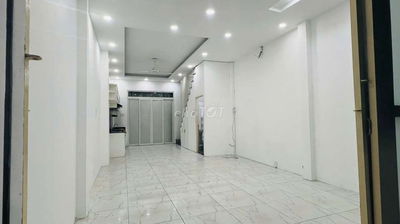 Nguyên căn mặt tiền hẻm 500 ĐVB - 4,3x11 2PN 2WC - có sân thượng