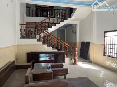 SIÊU HIẾM NHÀ ĐẸP 2 TẦNG KỀ SÔNG-SÁT BÃI TẮM SƠN THUỶ-DIỆN TÍCH LỚN-NGANG 6m_8.X TỶ