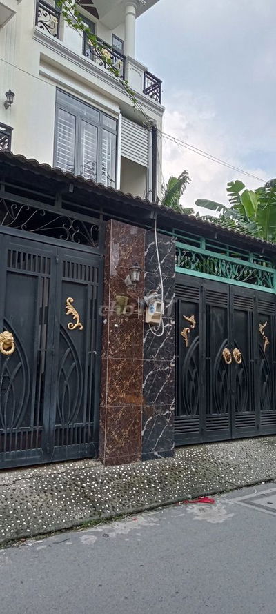 Bán Nhà 100m2 cấp 4 đường oto Hiệp Bình Chánh Thủ Đức 10 tỷ 800