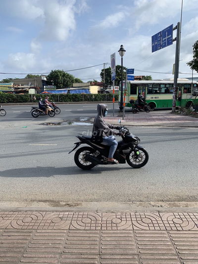 cho thuê MTKD kho 180m2 QL13 Hiệp Bình Phước thủ Đức 16 triệu