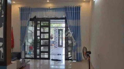Bán nhà 2.5 tầng đường 10.5m Văn Tiến Dũng đối diện công viên giá rẻ