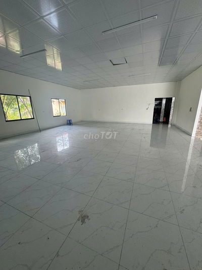 CHO THUÊ NHÀ KHO  NHÀ XƯỞNG 3.000m² GẦN KCN PHÚ MỸ 3