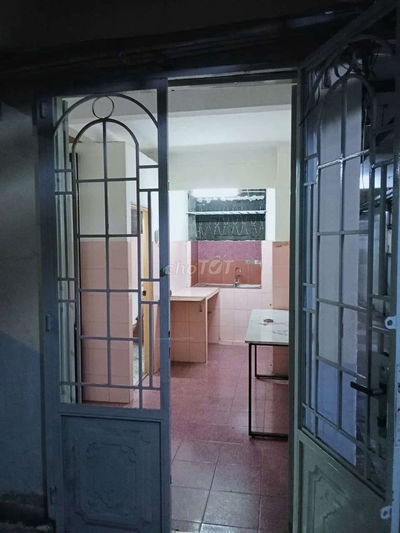 Nhà bán. CC căn hộ CXTĐ. Đường Thanh Đa, phường 27, quận Bình Thạnh.