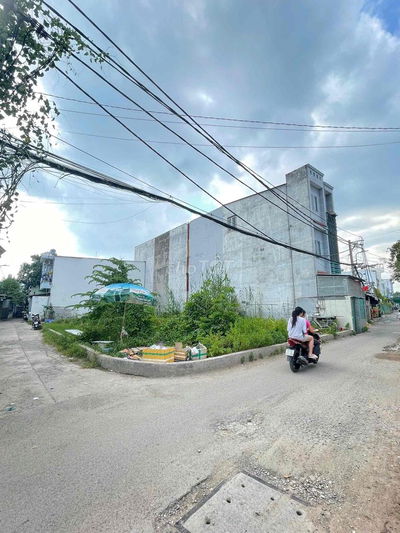 ĐẤT HẺM XE HƠI GẦN CHỢ PHÚ THUẬN - GIÁ TỐT