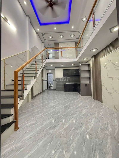 Nhà Sổ chung Cấp 4 gác đúc Bình chuẩn 03 Thuận An Bình Dương.