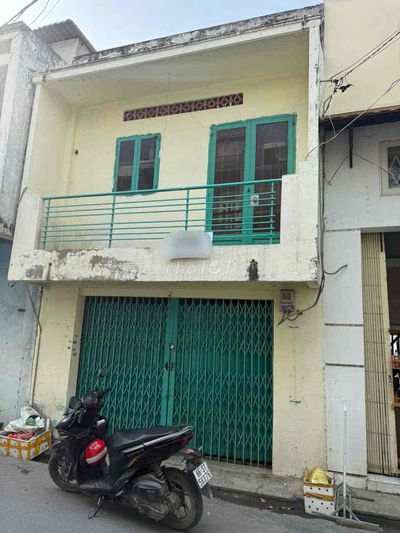 nhà thuê 2MT Nguyễn quý Yêm an lạc bình Tân DT80m giá 6tr5