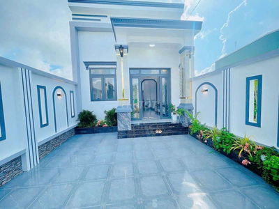 Bán nhà đẹp mới xây tái định cư Phú Nhuận TPBT