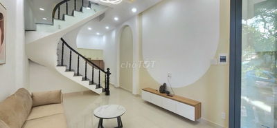Bán nhà HẺM XE TẢI Phan Huy Ích TB, full nội thất, sổ A4, chỉ 5.x tỷ