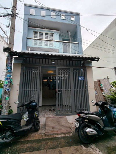 NHÀ ĐẸP 2PH NGỦ GIÁP CẦU BÌNH THUẬN