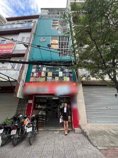 NHÀ 5 TẦNG MẶT TIỀN KINH DOANH NHỘN NHỊP - CÓ VỈA HÈ THOÁNG MÁT