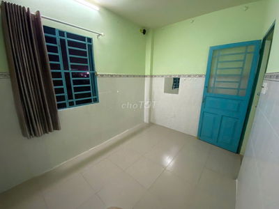 Phòng thoáng, máy lạnh, 12m2, cầu chữ Y, Q8, 2.5tr
