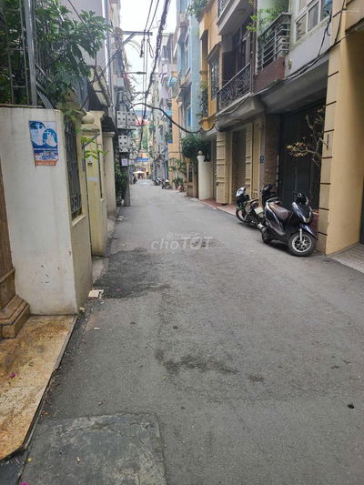 Cho thuê nhà 75m2 x 3 tầng ngõ 115 phố Nguyễn Khang, Cầu Giấy