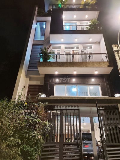 Cho thuê nhà Diệp Minh Châu, P. Tân Sơn Nhì, Q.TP, 6.5x23m, Trệt 3 Lầu