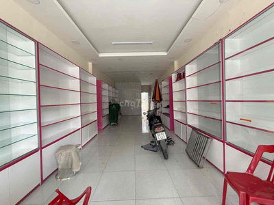 CHO THUÊ MB SÁT BÊN NGÃ 6 THỦ DẦU MỘT - TP HỒ CHÍ MINH