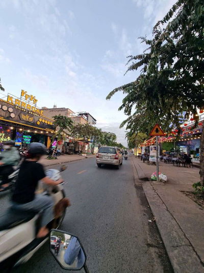 Nhà 10mx20m Mặt Tiền Song Hành, Trung Chánh, Hóc Môn, Giá: 18.5 Tỷ