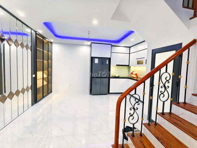 Siêu Phẩm! Vip Thanh Xuân, ô tô, gần phố, phân lô, MT to, ở sướng