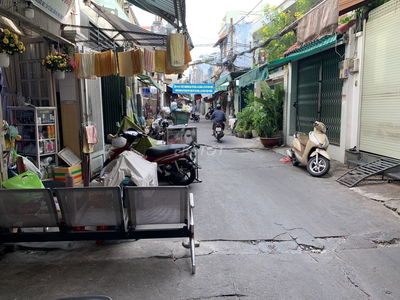 Chính chủ bán nhà hẻm rộng 4*9 Điện Biên Phủ sát Nguyễn Bỉnh Khiêm Q1