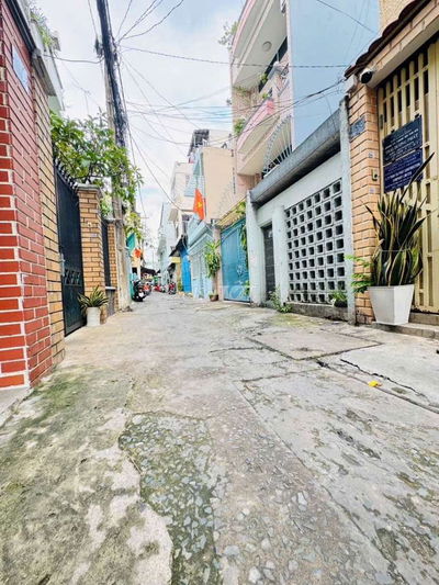 TRUNG TÂM QUẬN 10 - NGUYỄN TRI PHƯƠNG - 5 TẦNG 30M² - 3 GÁC THÔNG