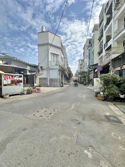 Nhà bán Mặt Tiền hẻm số 7 Thành Thái, trước nhà 12m. 6x11m, không QH