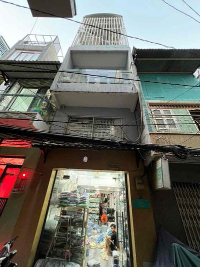 cho thuê nhà hẻm xe hơi nguyên căn lâu dài q10