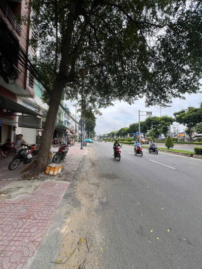 Chính chủ cần bán gấp nhà MT Trường Chinh P. Đông Hưng Thuận Quận 12