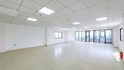 CHO THUÊ VĂN PHÒNG 55-220M2 481 CỘNG HÒA, GẦN SÂN BAY TÂN SƠN NHẤT