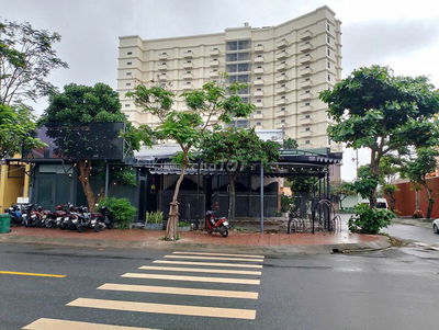 Cho thuê mặt bằng 2 mặt tiền Trần Bạch Đằng Vị trí sát biển