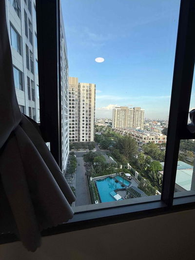 Cho Thuê Gần full Nội Thất Giá 8Tr 1pn_1wc ở liền View Hồ bơi