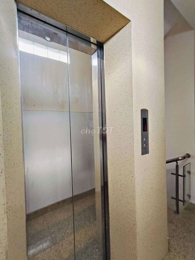 Nhà 6 Tầng Thang Máy Đường Xe Hơi Nở Hậu P5 Q8